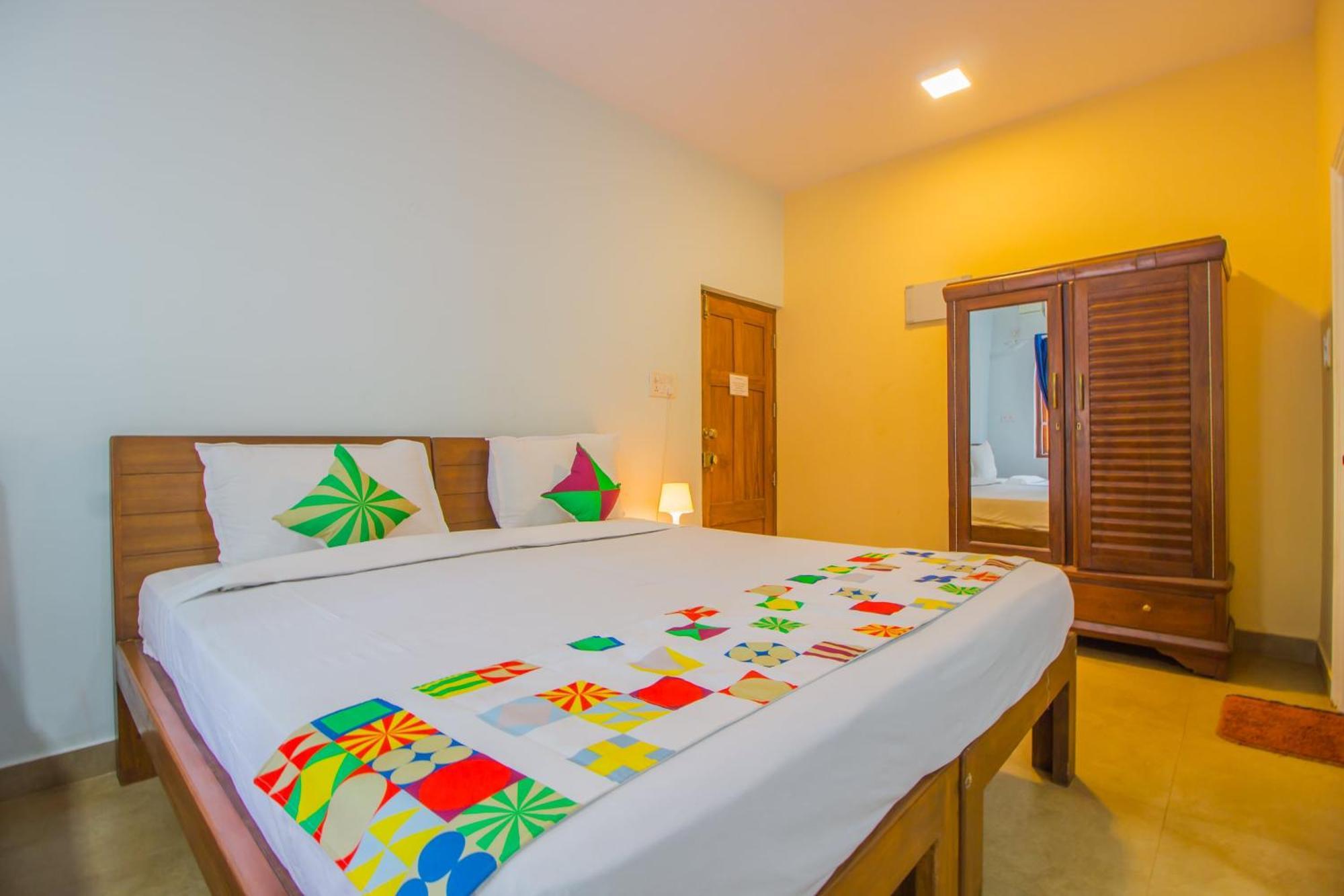 Collection O Holy Cross Home Stays Goa Vieja Exterior foto